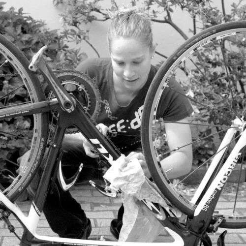 Barbara Scherrer, Triatlon Weltmeisterin und Tochter unseres Vermieter, nahm sich Zeit und gab uns einen Einblick in ihr Leben