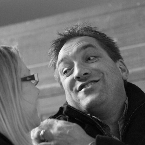 Die Probe der Theatergruppe des Musikvereines Niederhelfenschwil an der Arbeit.