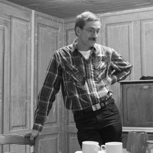 Die Probe der Theatergruppe des Musikvereines Niederhelfenschwil an der Arbeit.